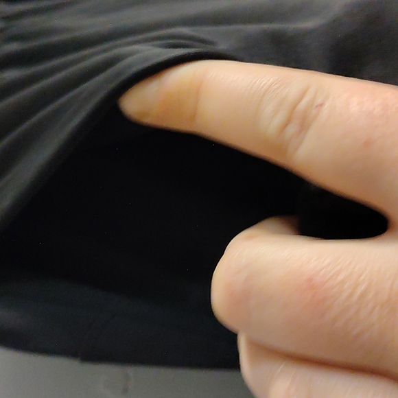 EUC 2 PAIRS OF BOYS REEBOK SHORTS - Picture 3 of 5